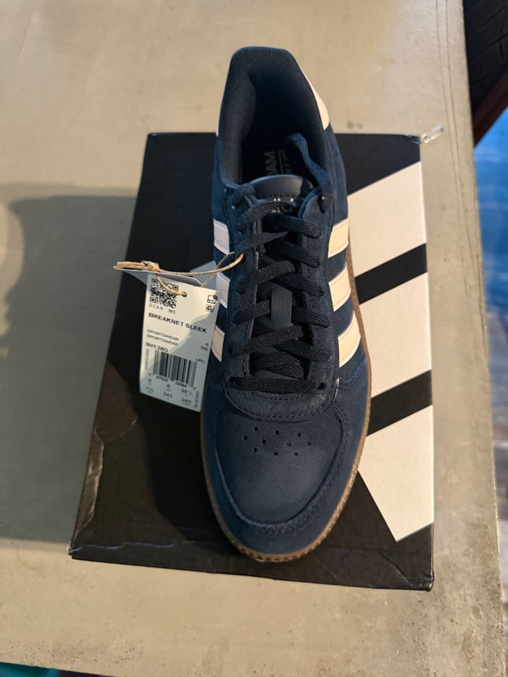 NWT breaknet sleek adidas Navy & pink Suede Retro Trainer size 7.5